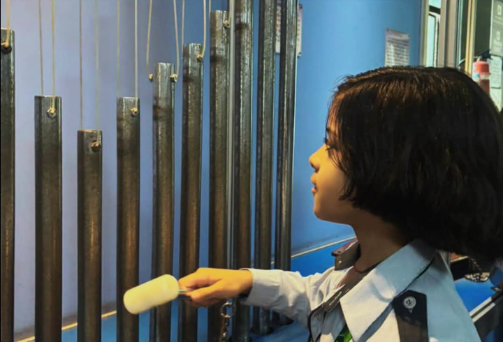 EXPLORING SCIENCE AT THE NATIONAL SCIENCE CENTRE
