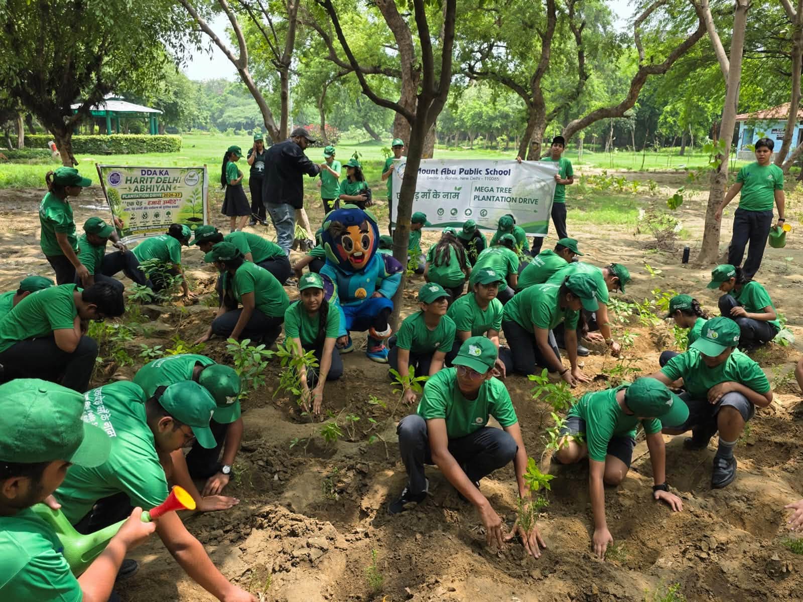 MEGA PLANTATION DRIVE: EK PED MAA KE NAAM